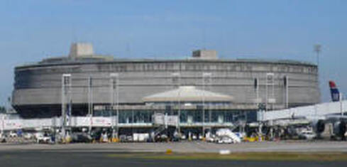 External view of terminal 1 at CDG airport in Paris - clickable link